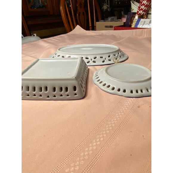 Set of 3 Dishes White with blue florals Pierced edges, shelf or wall art EUC - Picture 13 of 13